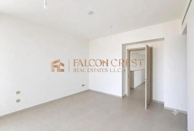 123830225 - Property Image 3