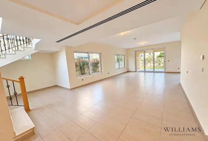 156938255 - Property Image 3