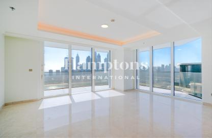 Apartment - 3 - 5 for sale in Palace Beach Residence Tower 2 - Palace Beach Residence - Emaar Beachfront - Dubai Harbour - Dubai