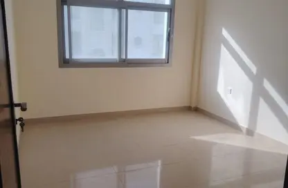 Apartment - 2 Bedrooms - 2 Bathrooms for rent in Shabiya 12 - Shabiya - Mussafah - Abu Dhabi
