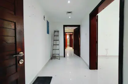 شقة - 2 غرف نوم - 2 حمامات للايجار في الخالدية - أبوظبي