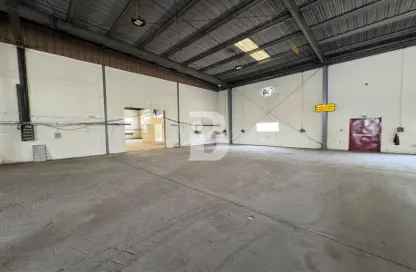 Warehouse - Studio for sale in Jebel Ali Freezone - Jebel Ali - Dubai