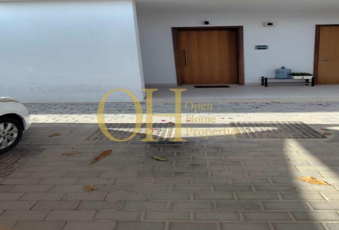 60126891 - Property Image 3