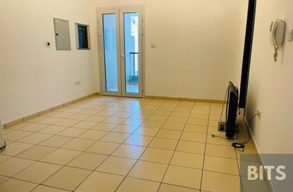 Apartment - 1 Bedroom - 2 Bathrooms for rent in Autumn 2 - Autumn - Seasons Community - District 15 - Jumeirah Village Circle - Dubai