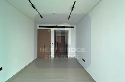 شقة - 1 حمام للايجار في بن غاطي أزور - منطقة 16 - قرية جميرا الدائرية - دبي