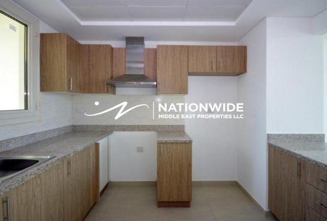 62855963 - Property Image 3