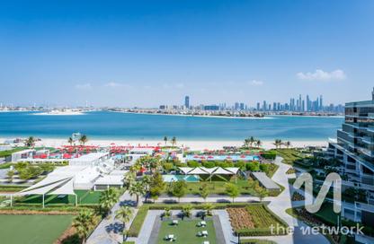 Apartment - 2 Bedrooms - 3 Bathrooms for sale in The 8 - The Crescent - Palm Jumeirah - Dubai