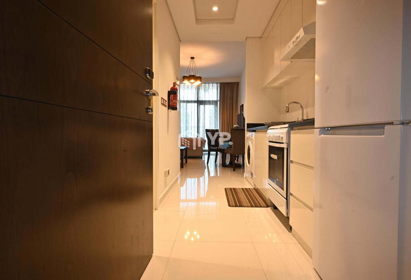 Big Layout | Parking and Balcony | Furnished photo 4