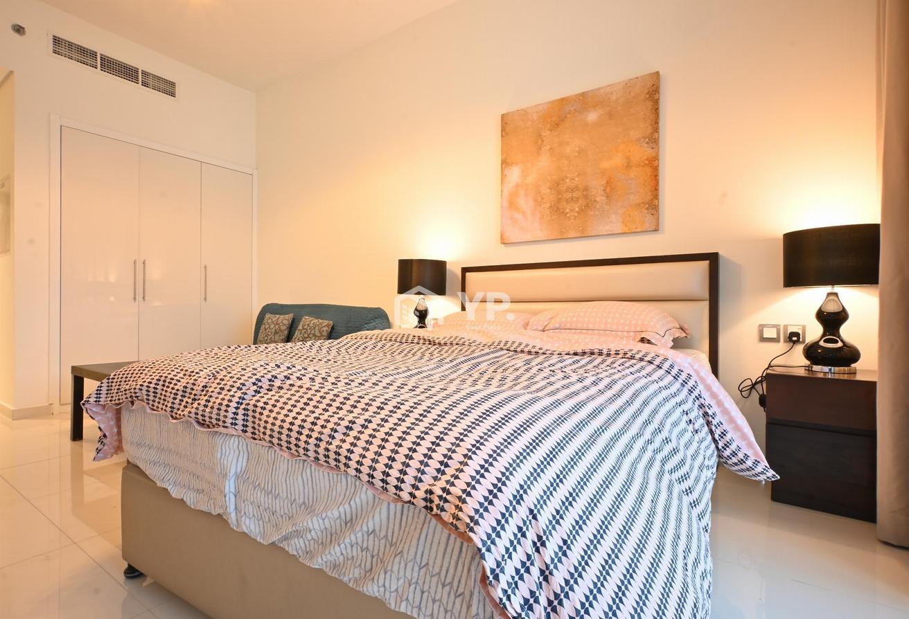 Big Layout | Parking and Balcony | Furnished photo 3