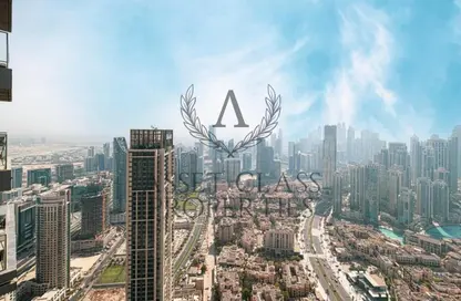 Apartment - 3 Bedrooms - 5 Bathrooms for sale in Boulevard Point - Downtown Dubai - Dubai