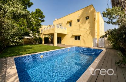 Villa - 4 Bedrooms - 4 Bathrooms for rent in Meadows 1 - Meadows - Dubai