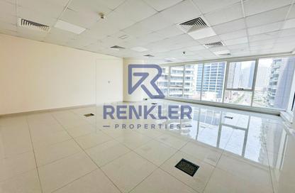 Office Space - Studio - 1 Bathroom for rent in Churchill Executive Tower - Churchill Towers - Business Bay - Dubai