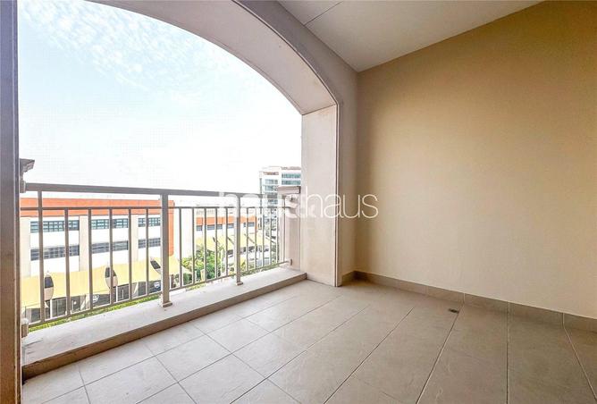 56129438 - Property Image 2