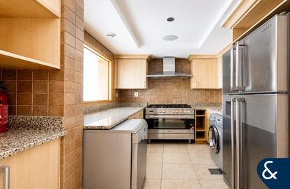 Apartment - 2 - 2 for sale in Jash Hamad - Shoreline Apartments - Palm Jumeirah - Dubai