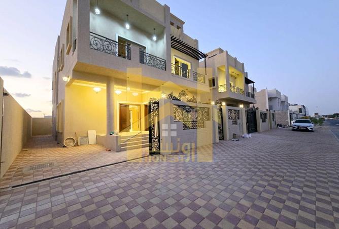 72733772 - Property Image 2