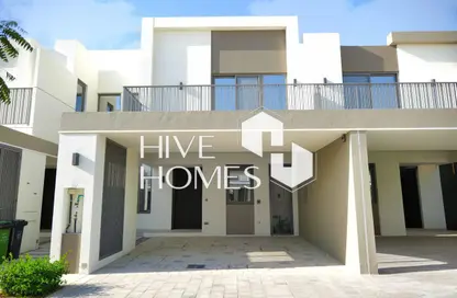 Townhouse - 3 Bedrooms - 4 Bathrooms for rent in Aura Gardens - Tilal Al Ghaf - Dubai