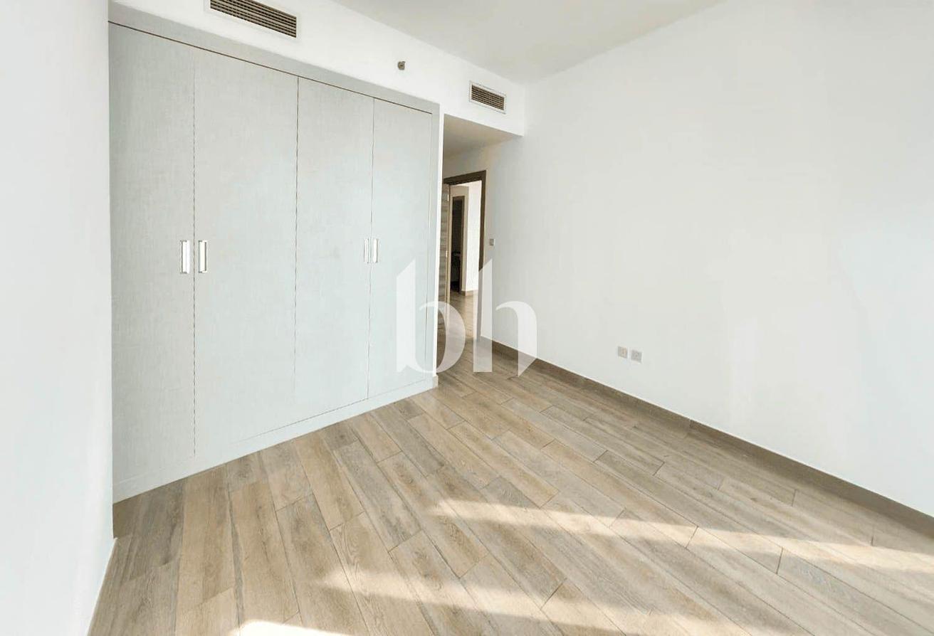 Unfurnished| Flexible payment term| Prime Location photo 11
