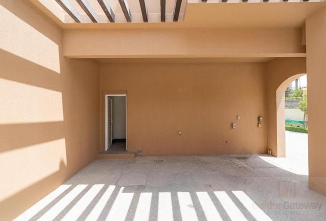 73847611 - Property Main Image