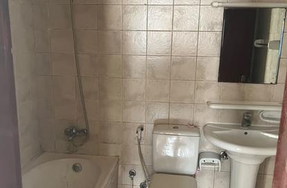 Apartment - 1 - 1 for rent in Al Khan Corniche - Al Khan - Sharjah