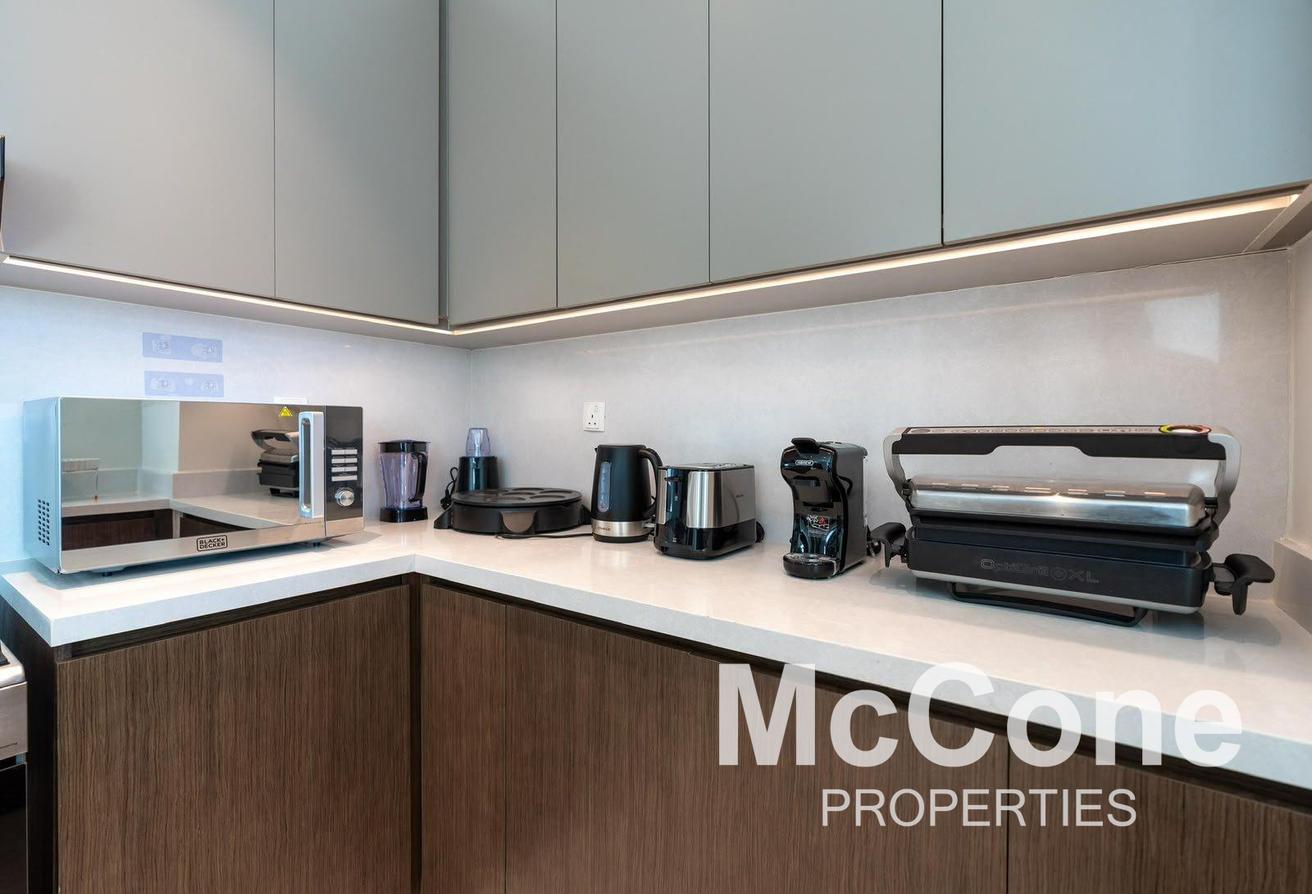 Luxury Penthouse | Plus Maids | Cloud Nine Views photo 8
