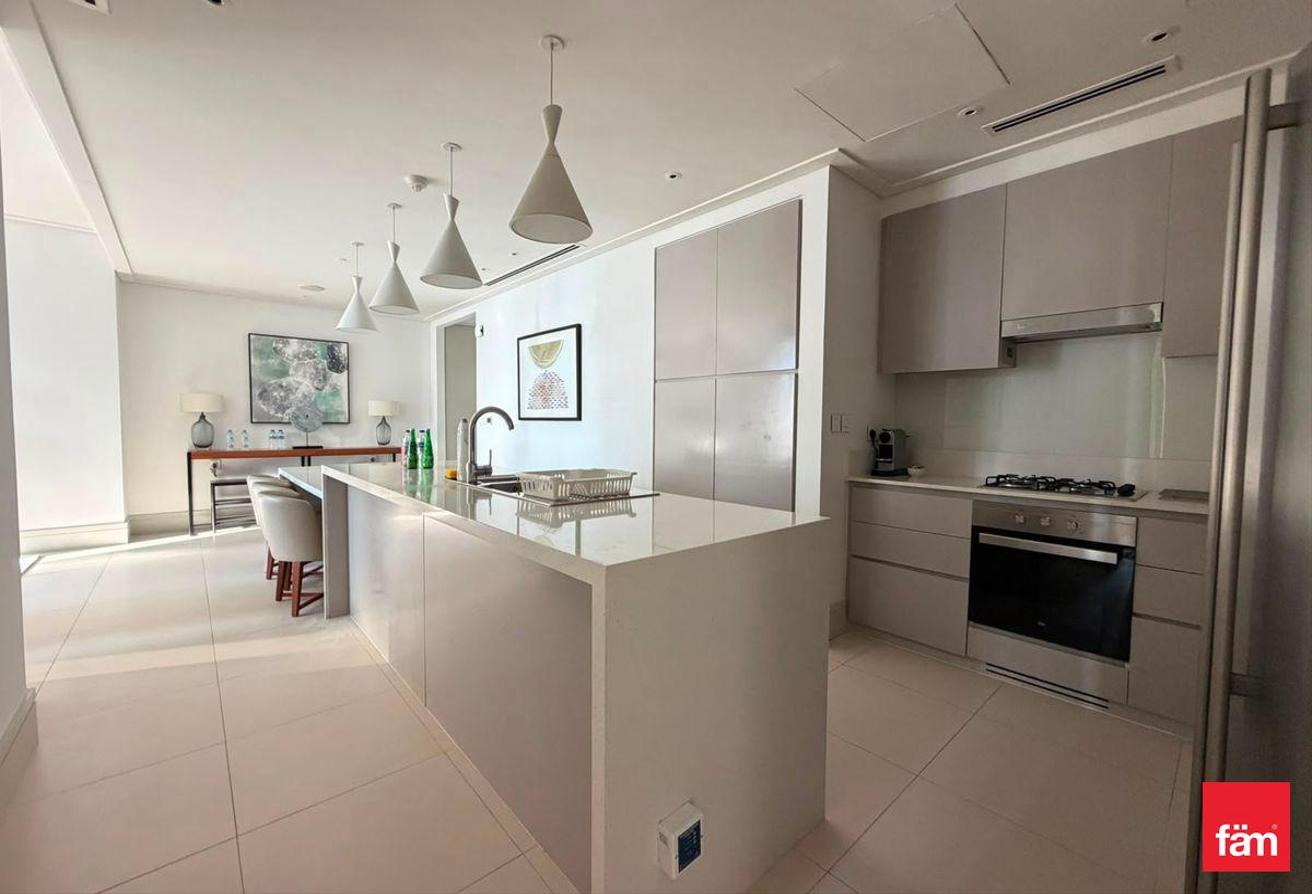Burj View | Fully Furnished | Corner | Spacious photo 5