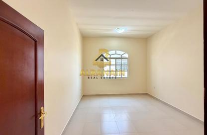 Apartment - 2 Bedrooms - 2 Bathrooms for rent in Al Mutarad - Al Ain Apartment - 2 Bedrooms - 2 Bathrooms for rent in Al Mutarad - Al Ain