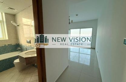 Apartment - 2 Bedrooms - 3 Bathrooms for rent in Al Khan Lagoon Tower - Al Khan Lagoon - Al Khan - Sharjah