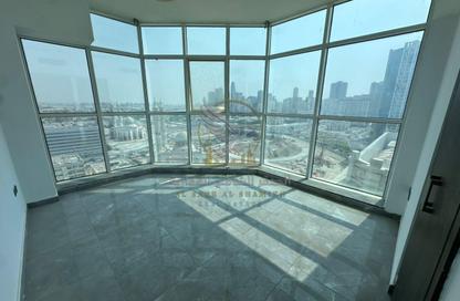 Apartment - 2 - 2 for rent in Al Majaz 2 - Al Majaz - Sharjah Apartment - 2 - 2 for rent in Al Majaz 2 - Al Majaz - Sharjah
