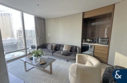 Apartment - 1 Bedroom - 2 Bathrooms for rent in Armani Residence - Burj Khalifa Area - Downtown Dubai - Dubai