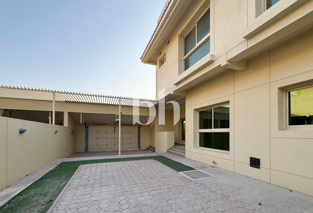 Spacious 5BR Villa | Umm Suqeim 3 | Prime Location photo 25