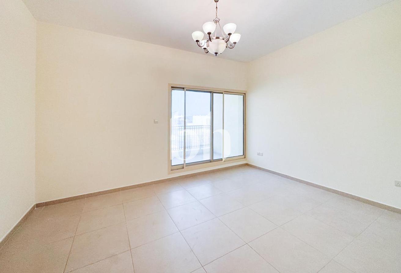 Spacious 5BR Villa | Umm Suqeim 3 | Prime Location photo 14