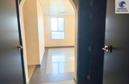 Apartment - 2 Bedrooms - 3 Bathrooms for rent in Dafan Al Nakheel - Ras Al Khaimah