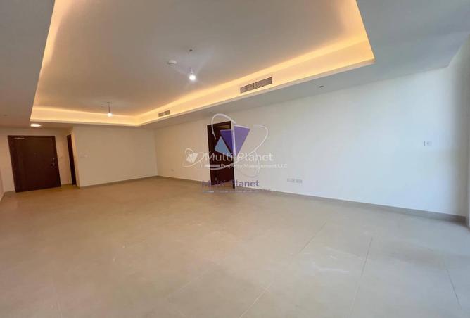 52007544 - Property Image 3