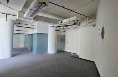 Office Space - Studio for rent in Business Tower - Business Bay - Dubai