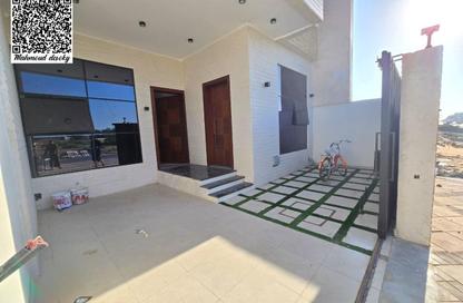 Townhouse - 4 Bedrooms - 6 Bathrooms for sale in Al Yasmeen 1 - Al Yasmeen - Ajman