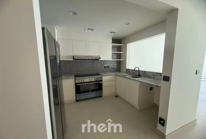 126098967 - Property Image 3