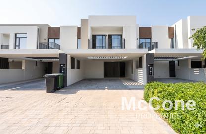 Villa - 3 Bedrooms - 3 Bathrooms for rent in Greenviews 2 - EMAAR South - Dubai South (Dubai World Central) - Dubai
