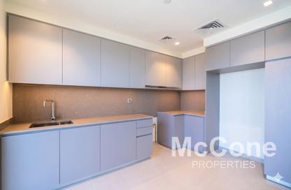 Villa - 3 Bedrooms - 3 Bathrooms for rent in Greenviews 2 - EMAAR South - Dubai South (Dubai World Central) - Dubai