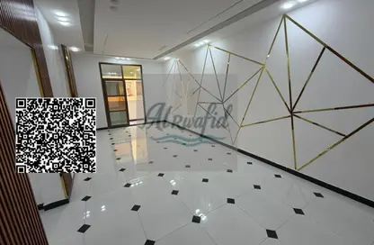 شقة - 2 غرف نوم - 2 حمامات للايجار في عمارة عزير - 3  الروضة - الروضة - عجمان