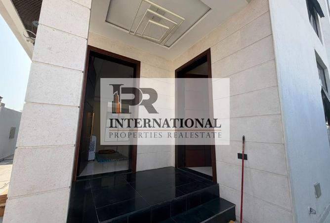 111409661 - Property Image 2