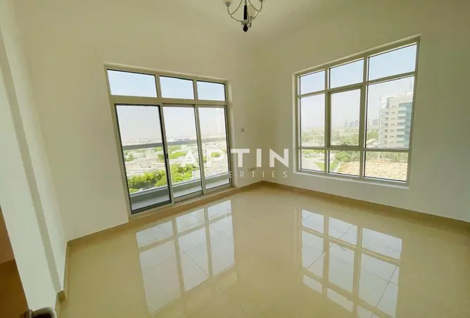73119064 - Property Image 2