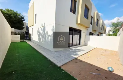 Villa - 3 Bedrooms - 4 Bathrooms for rent in Nasma Residence - Al Tai - Sharjah
