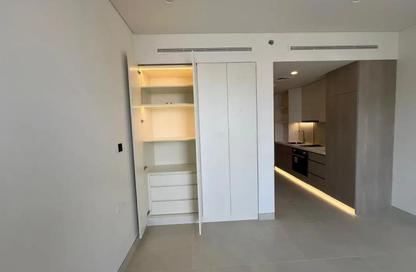 Apartment - Studio - 1 Bathroom for rent in Condor Golf Links 18 - Dubai Sports City - Dubai
