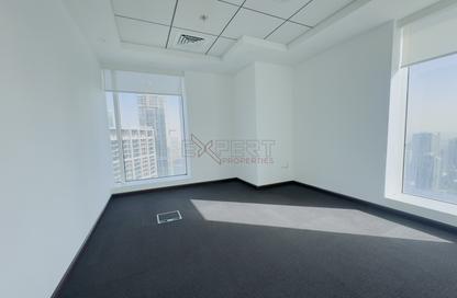 Office Space - Studio - 1 Bathroom for rent in The Burlington - Business Bay - Dubai