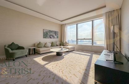 Apartment - 1 Bedroom - 2 Bathrooms for rent in The Palm Tower - Palm Jumeirah - Dubai