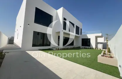 فيلا - 4 غرف نوم - 8 حمامات للايجار في مدينة الرياض - أبوظبي