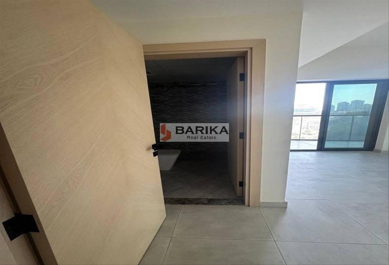 Luxury 2 Bedroom Apartment in Binghatti Gems photo 10