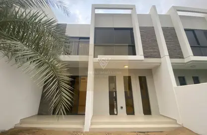 Townhouse - 3 Bedrooms - 5 Bathrooms for sale in Juniper - Damac Hills 2 - Dubai
