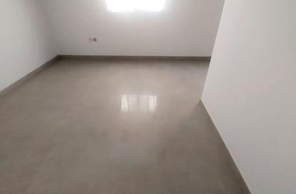 Office Space - Studio - 1 Bathroom for rent in Al Wahda Building - Al Majaz 2 - Al Majaz - Sharjah