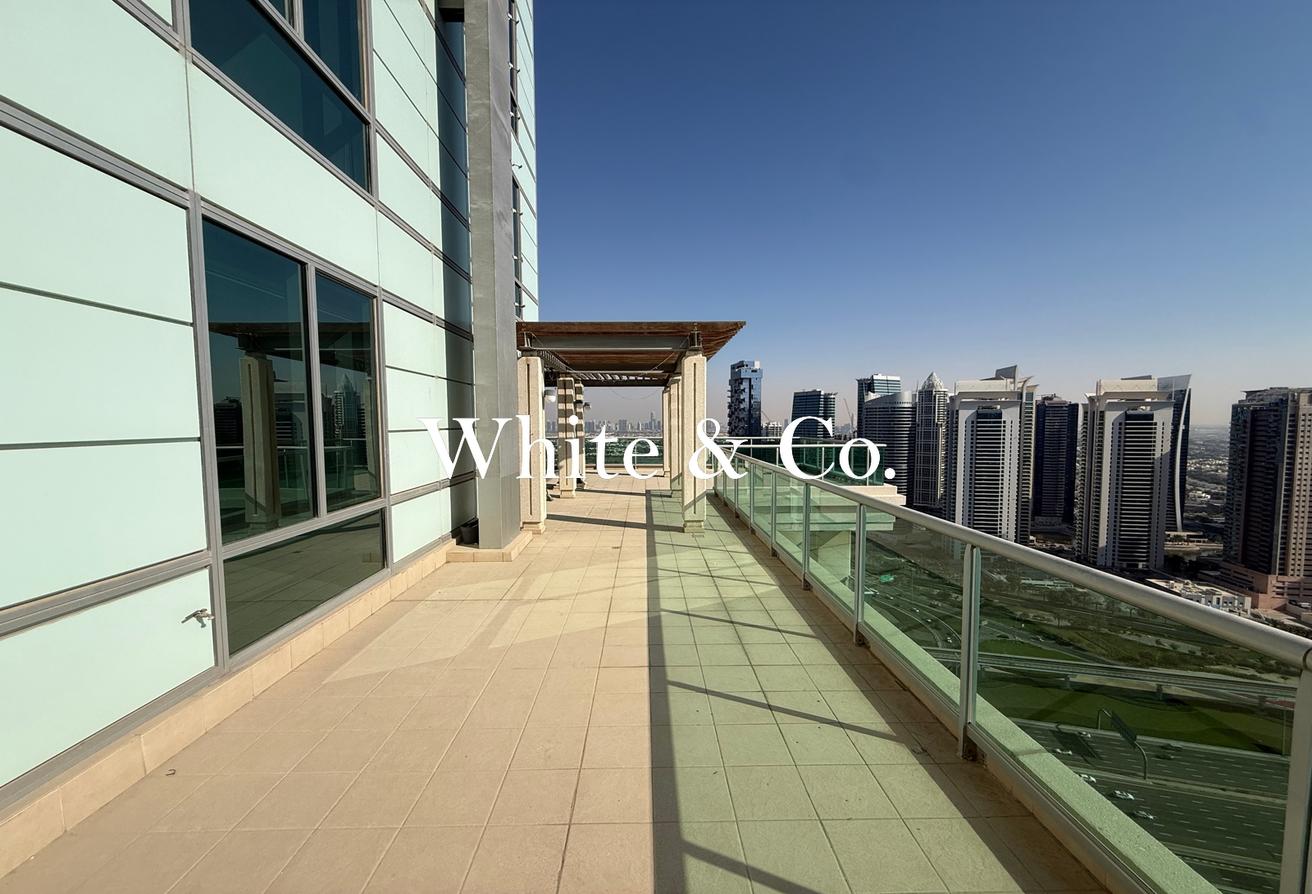 Penthouse | Huge Terrace | Chiller Free photo 9